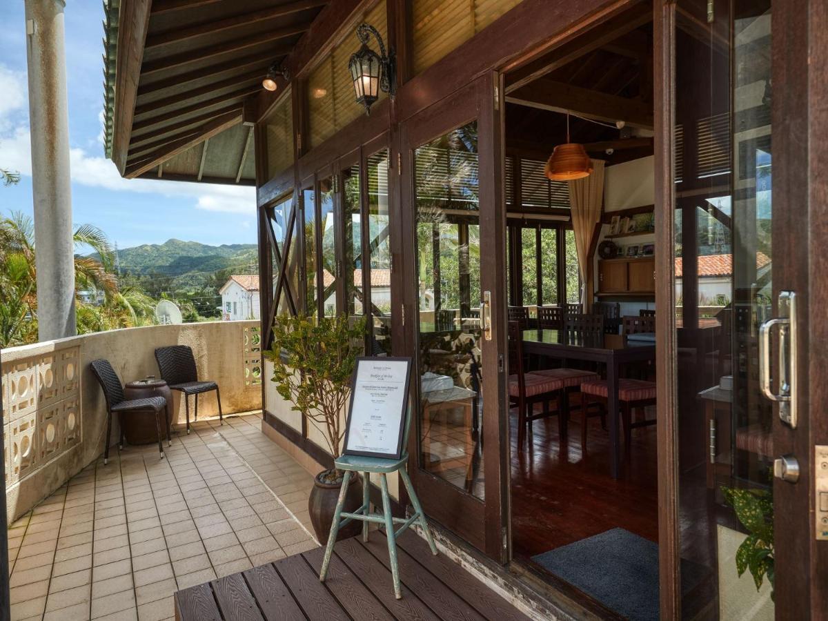 La Casa Panacea Okinawa Resort Onna Eksteriør bilde